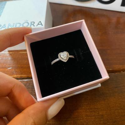 Pausas: Tomar un tiempo para repensar nuevos propósitos (quizás, ¿un giro nuevo al podcast?)