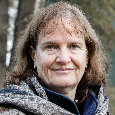 Nachfahrin Martine Letterie - Über die NS-Zeit schreiben, auch wenn man nicht dabei war