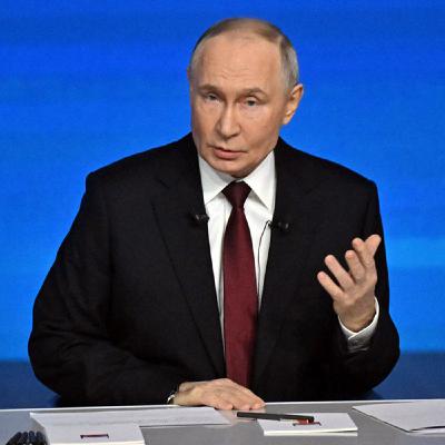 Итоги года с Владимиром Путиным-2025: про новые СВО, Украину, НАТО, утильсбор и рождение детей