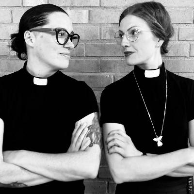 98. Präster med gäster tittar på tv- Den oändliga historien. Gäst: Mats Strandberg