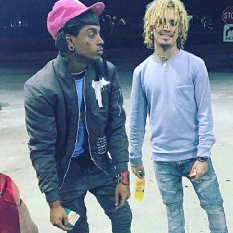 Tie My Shoe - SkiMaskTheSlumpGod & Lil Pump episode artwork