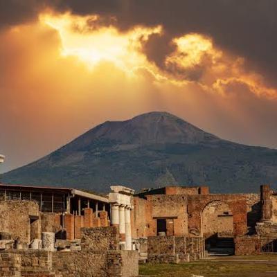 Episode 216 [Part 1-3]: The 79 AD Eruption of Mt Vesuvius
