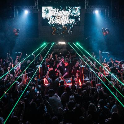 LIVE @ Cynikal (Edmonton, Canada) /NYE set\ LIVE @ Cynikal (Edmonton, Canada) /NYE set\