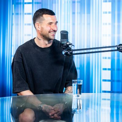 Alen Ploj v svetovnem vrhu enega najhitreje rastočih športov - z Anžetom Mlakarjem Alen Ploj v svetovnem vrhu enega najhitreje rastočih športov - z Anžetom Mlakarjem