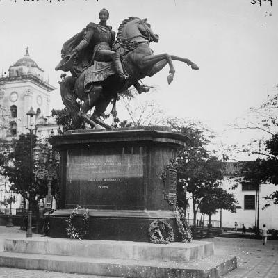 99:  CONTINUED Venezuela Crisis: Potential Maduro Exit and Shifting Political Tides in Latin America Guests: Ernesto Araújo and Alejandro Peña Esclusa Alejandro Peña Esclusa and Ernesto Araújo discussed the crisis in Venezuela, noting a powerful US fleet gath