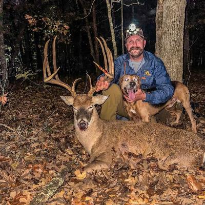Deep In The Hunt of Texas - Tracking Dogs 101 w/ Ricky Loftis
