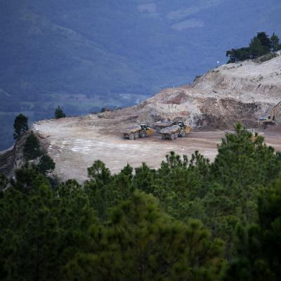 Éxodo desde el espejismo minero