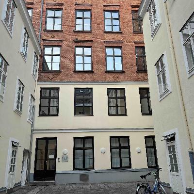 Versöhnung zwischen einem Lieferaten und einem Radfahrer.m4a Versöhnung zwischen einem Lieferaten und einem Radfahrer.m4a