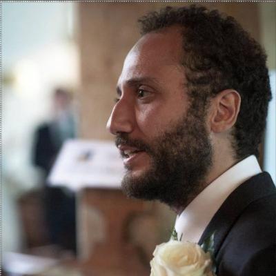 عصام عريقات.. الحدود ومستقبل الصحافة العربية الساخرة