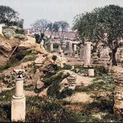 S8 Ep588: 1. In Londinium, 92 AD, Gaius and Germanicus analyze the 21st-century conflict between a US-Israeli coalition and Iran, comparing its focus on supply chains to the 1941 oil sanctions against Japan. While the Americans expected a swift "four-day shock and