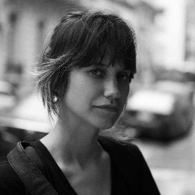 ME LEVANTO EN EL MISMO LUGAR QUE AYER - Daniela Silicz