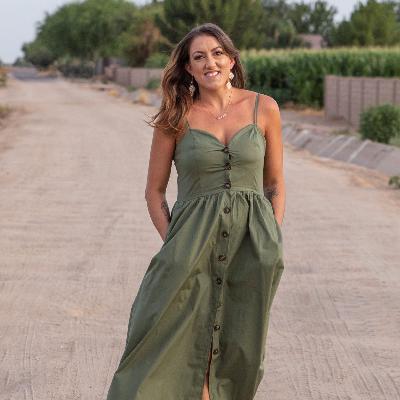 ”Comfortably Uncomfortable- The Road to Happiness Isn’t Always Paved” (With Jacquelyn Phillips)