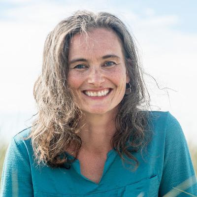 Sexologin Julia Sparmann | Wie entwickeln wir ein positives Körpergefühl?