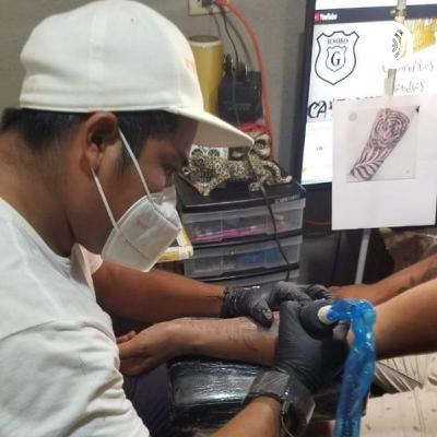 Iniciando a tatuar
