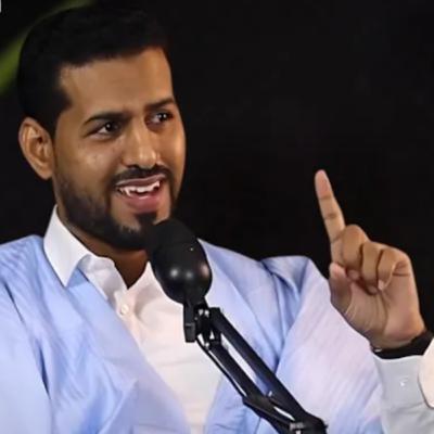 مع الدكتور خالد عبد الودود