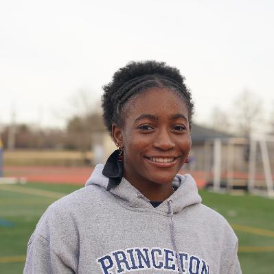 Lena Hamilton ’25: track