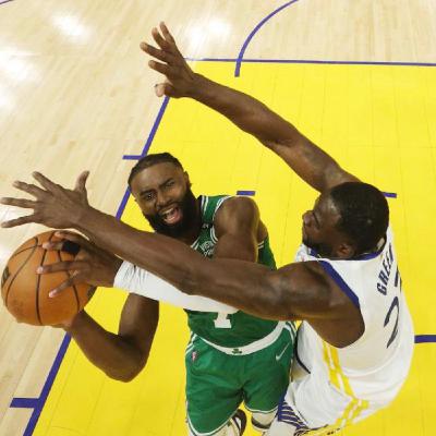 Celtics Get Punked in Game 2