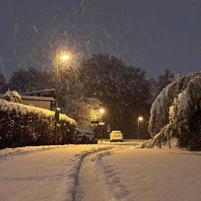 Stora trafikproblem väntas efter snöfall i natt