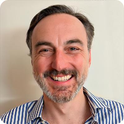 #29 Matthieu Durand - What's Up Doc ? : Créer un média qui fait du bien