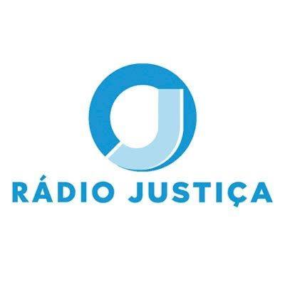 Ensino a distância e suas dificuldades mediante a Pandemia - Dr. Victor Cerri para Rádio Justiça Ensino a distância e suas dificuldades mediante a Pandemia - Dr. Victor Cerri para Rádio Justiça