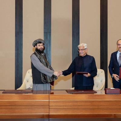 Afghanistan and Pakistan agree to ceasefire after Doha talks