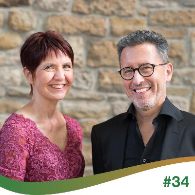 Episode 34 mit Francisca Hahn und Michael Mills: Ein Lied geht um die Welt