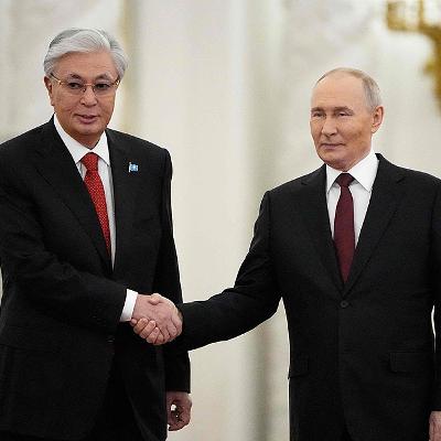 Russia, Kazakhstan sign declaration to upgrade bilateral ties