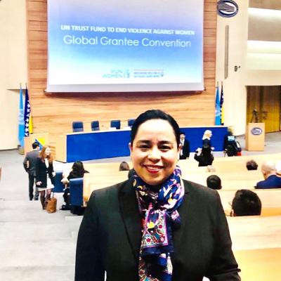 #70 Mildred Garcia, Gerente de Operaciones del Fondo Fiduciario de la ONU en New York. Originaria de Marcala, Honduras. Su historia profesional, de retos y trabajo. 2da. Parte