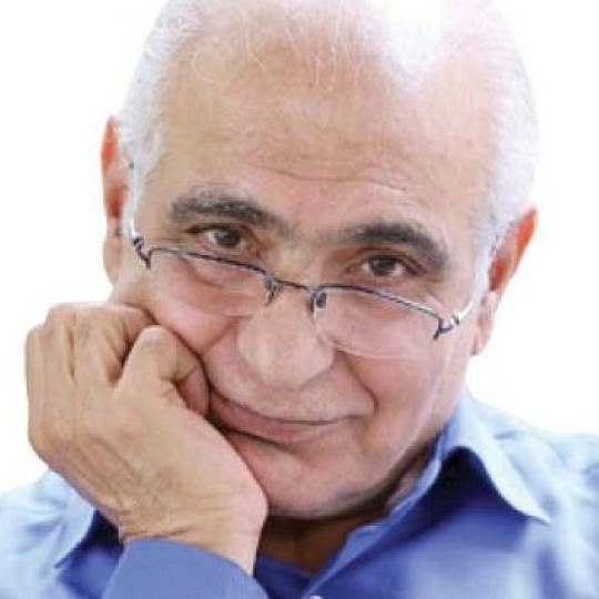 گفتگوی سروش صحت با هوشنگ مرادی کرمانی در برنامه کتاب باز