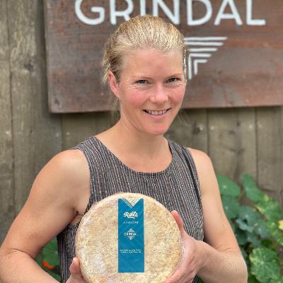 Grindal Ysteri. To søstre med egen forskningsstasjon på setra!