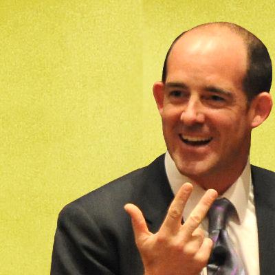 S01E21 - El hombre que tenía algo que decir (Conor Neill en Vos y yo)