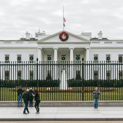 Un respiro para el Gobierno tras el respaldo de Washington y la baja del dólar Un respiro para el Gobierno tras el respaldo de Washington y la baja del dólar