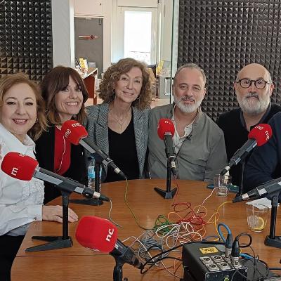 De película - ¿'53 domingos' o 'Altas capacidades'? El dilema está servido - 28/03/26 De película - ¿'53 domingos' o 'Altas capacidades'? El dilema está servido - 28/03/26