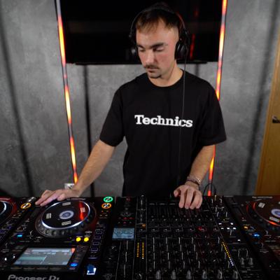 February House Mix - Studio Session - AARCAN