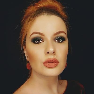 Paralisação/ valor pessoal/ cocriação Paralisação/ valor pessoal/ cocriação