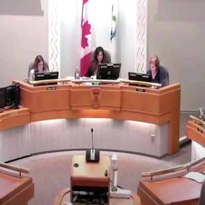 Inside the emotional Milton council meeting, after a Gaza war motion fails. Deb @millandmaitmom speaks with @ClrSameeraAli