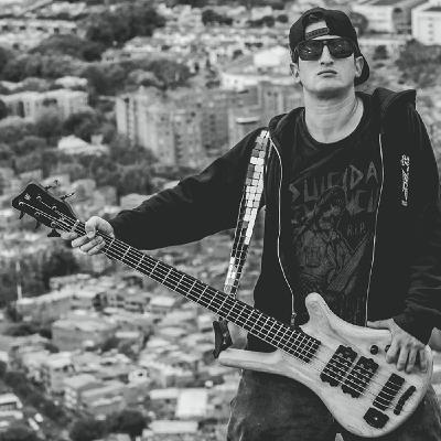 La vida de Krbass es el bajo