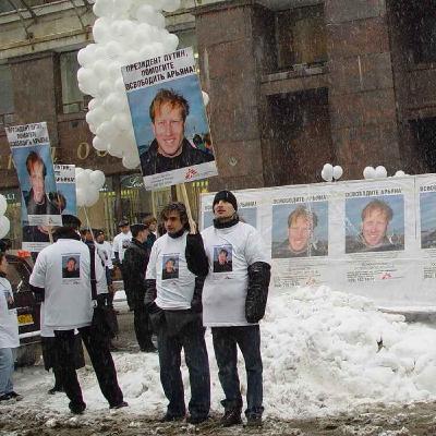 War Crimes and Politics of Terror in Chechnya - Episode 9: Speaking out in a time of kidnapping