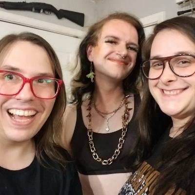 Season 4 Episode 1 - Draw Me Away with Adonia