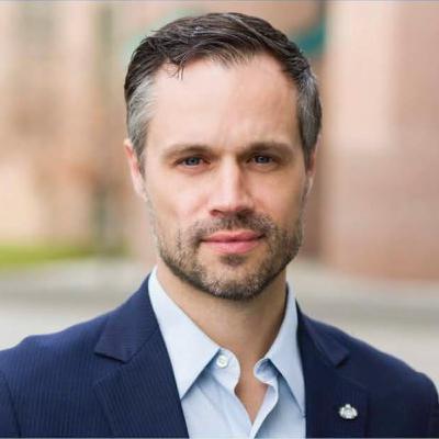 Episode 9: Alloy Therapeutics & 82VS's Errik Anderson