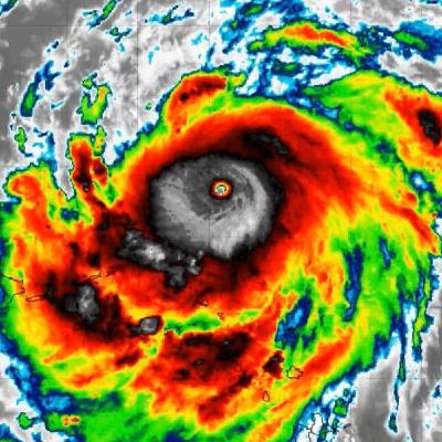 Hurricane Erin Goes Cat-5: Wind Force Explained