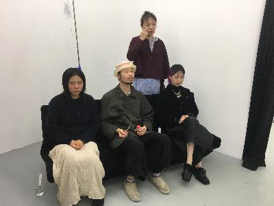 ART现场︱“靠边站”：后疫情时代的行为艺术