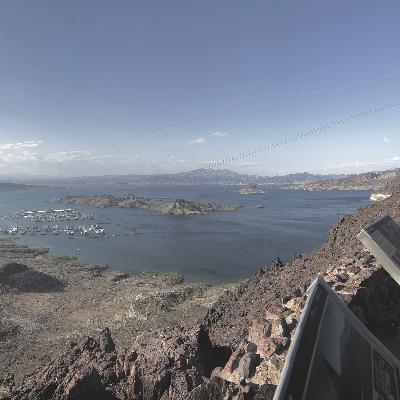 Lake Mead (from the scenic viewpoint and the shore)