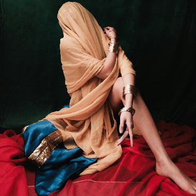 #284 - Bakit May Batas sa Pananamit sa Pilipinas? #284 - Bakit May Batas sa Pananamit sa Pilipinas?