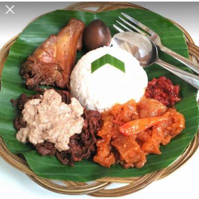 Adel dan makanan kesukaan
