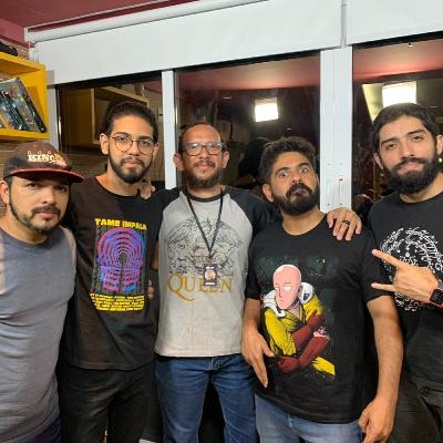 Tributo em memória de Freddie Mercury, vocalista da banda inglesa Queen Tributo em memória de Freddie Mercury, vocalista da banda inglesa Queen