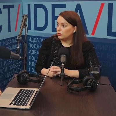 ПолитКаст #1 с политолога Марая Цветкова - Един анализ отвъд класическите медии