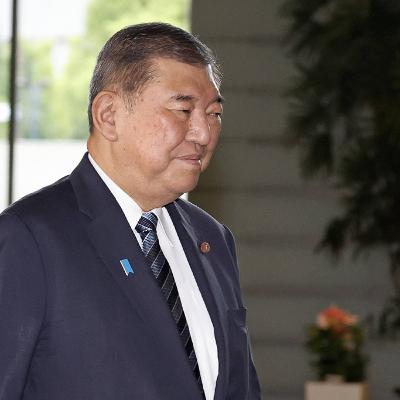 Former prime minister says Japan should oppose nuclear arms