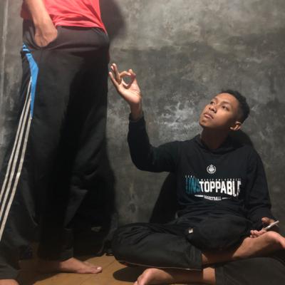 AMBON VS EVERYBODY AMBON VS EVERYBODY