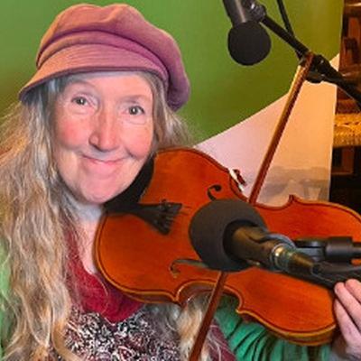 Máire Breathnach.
